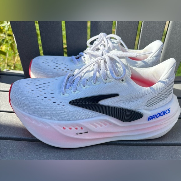 Brooks Glycerin Max EUC - Picture 2 of 16